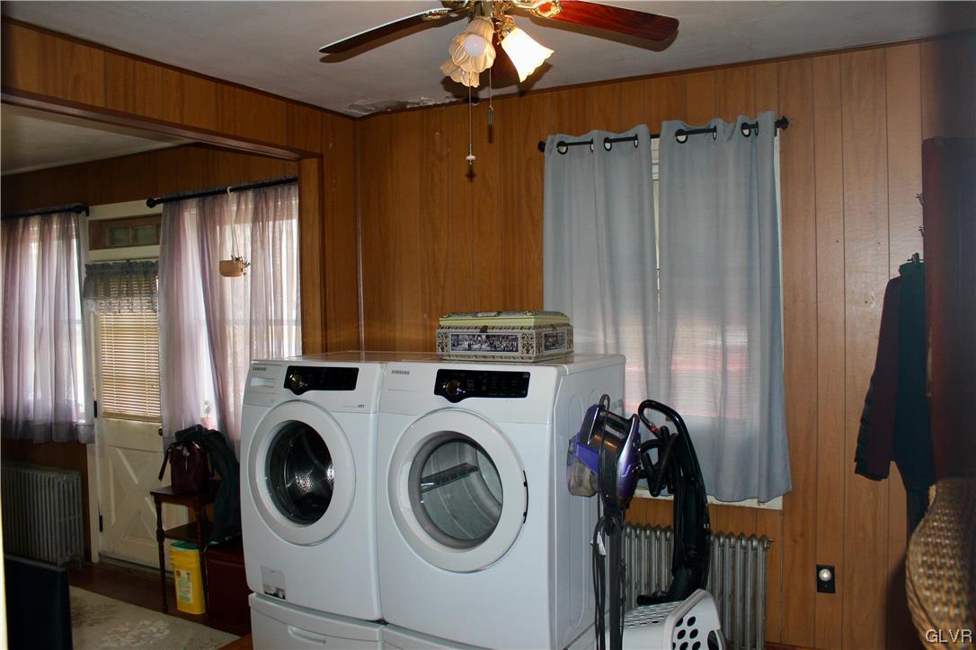 560 Cherry Hill Road Nazareth, PA 18064 - Photo 17 of 48 a utility room with dryer and washer