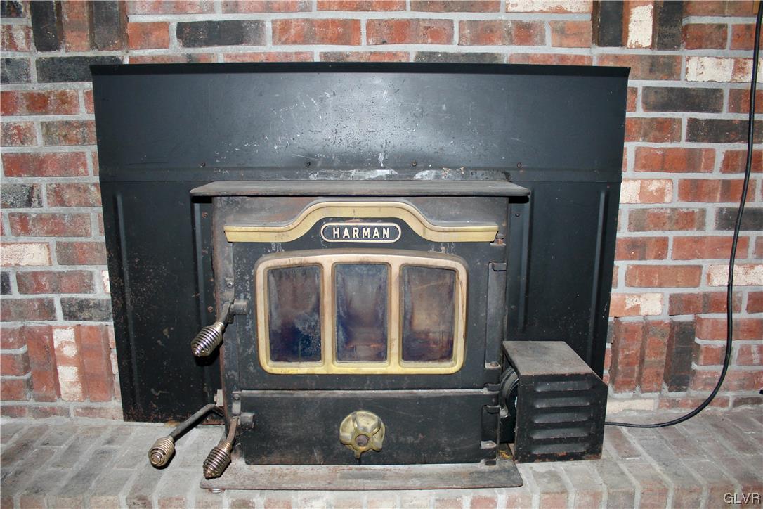 560 Cherry Hill Road Nazareth, PA 18064 - Photo 21 of 48 a view of washer and dryer
