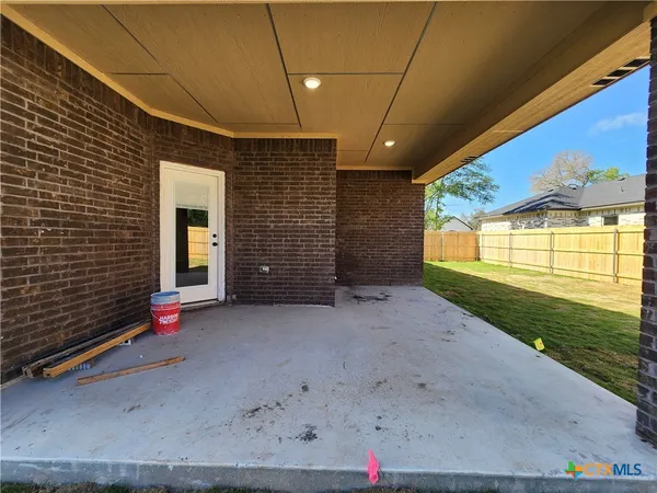 $615,000 | 806 Eagle Hts Drive, Salado, TX 76571