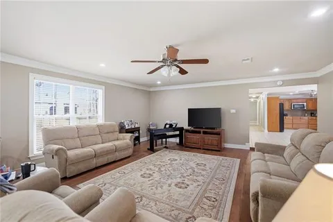 $279,000 | 29247 South Palmetto Street, Walker, LA 70785