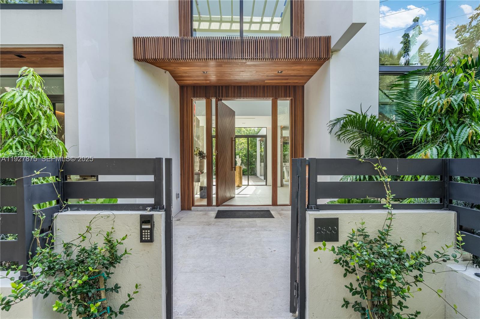 2800 Calusa Street Miami, FL 33133 - Photo 3 of 71