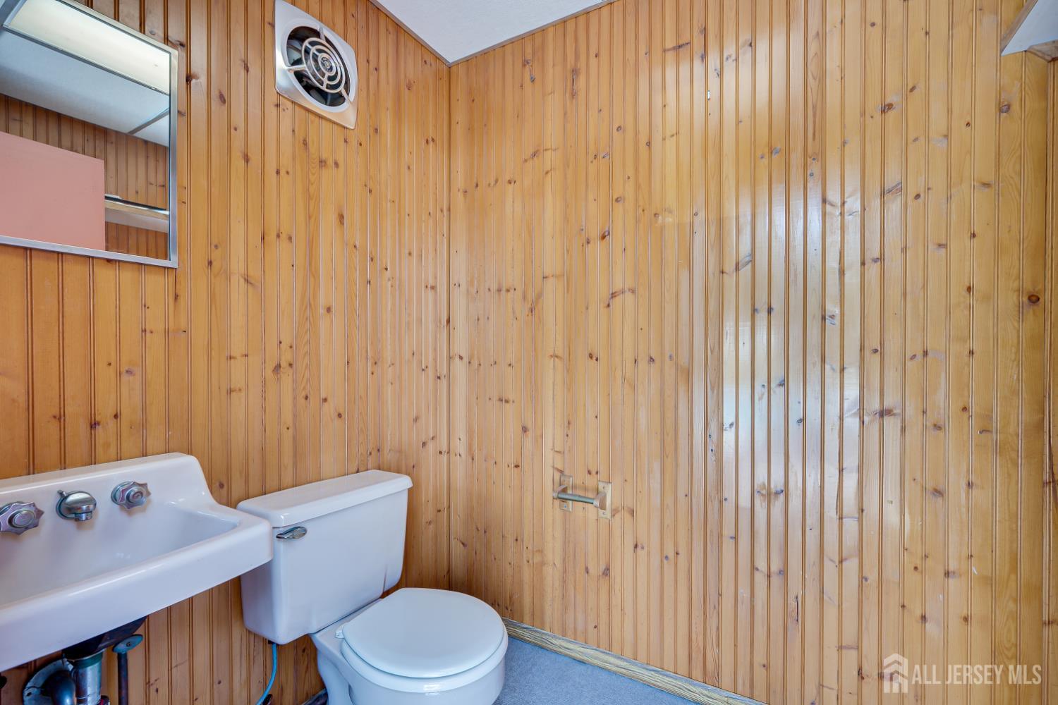 34 Henderson Road Kendall Park, NJ 08824 - Photo 46 of 56