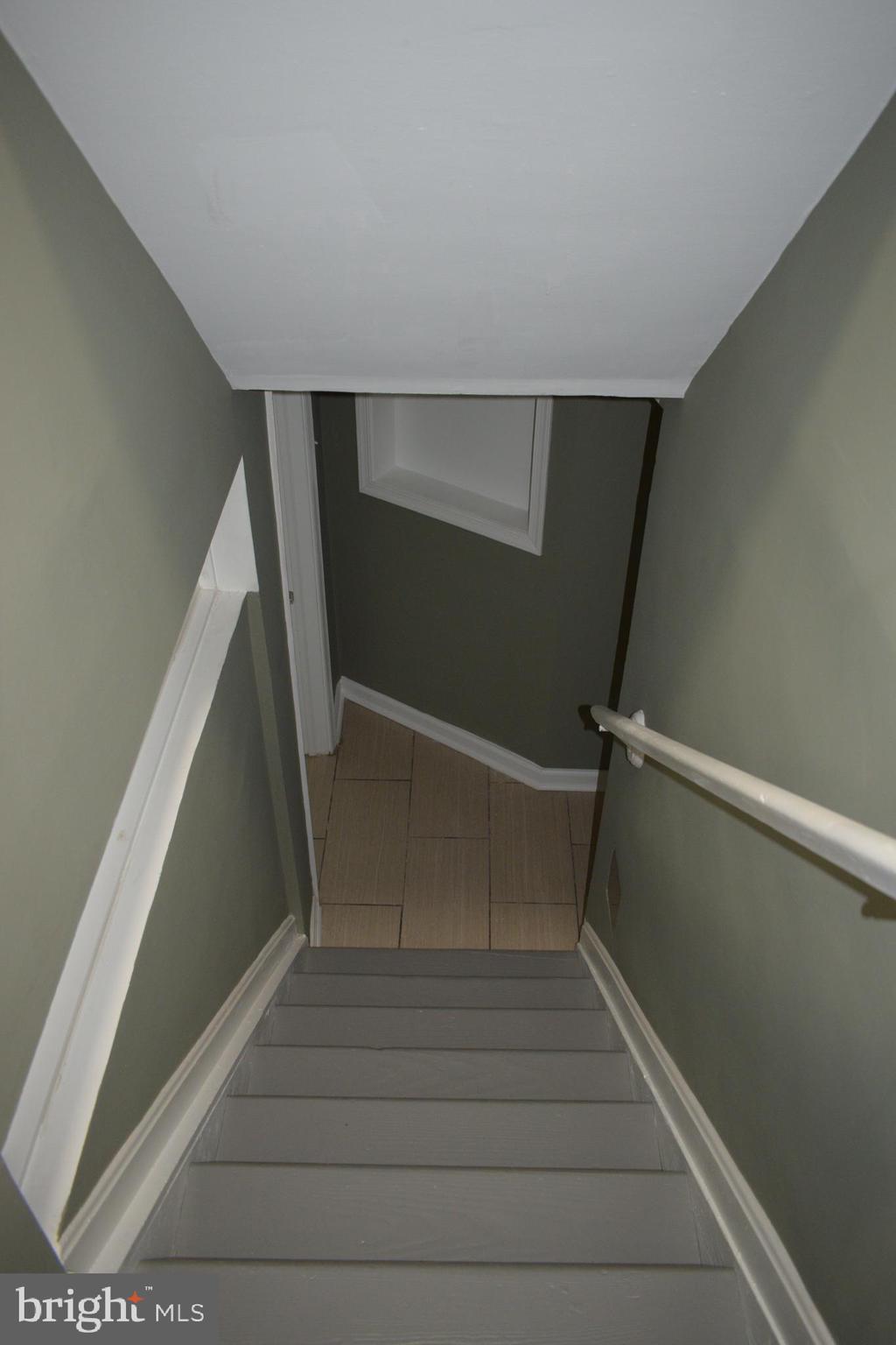 12323 Dewey Silver Spring Silver Spring, MD 20906 - Photo 25 of 37 a view of entryway