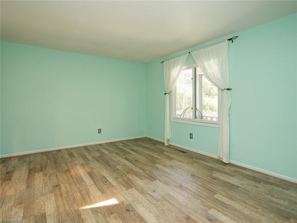 8309-8311 Maloe Court Oak Ridge, NC 27310 - Photo 14 of 22 Gallery Image 14