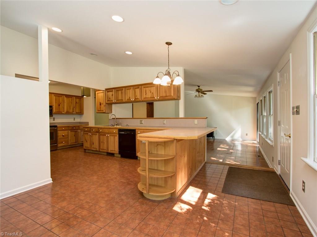 8309-8311 Maloe Court Oak Ridge, NC 27310 - Photo 5 of 22 Gallery Image 5