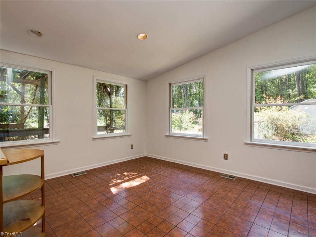 8309-8311 Maloe Court Oak Ridge, NC 27310 - Photo 10 of 22 Gallery Image 10