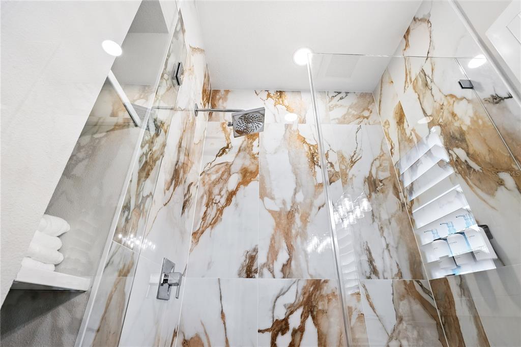 1234 15th Street, Unit 102 Sarasota, FL 34236 - Photo 21 of 30 a view of a bathtub