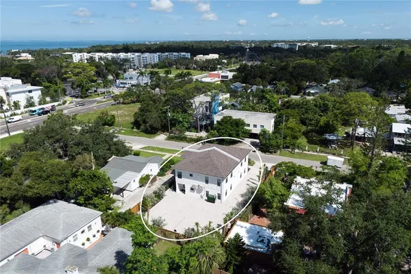 $3,700 | 1234 15th Street, Unit 102, Sarasota, FL 34236