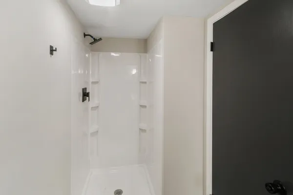 $284,700 | 172 Strieff Avenue, Chicago Heights, IL 60411