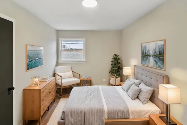 $284,700 | 172 Strieff Avenue, Chicago Heights, IL 60411