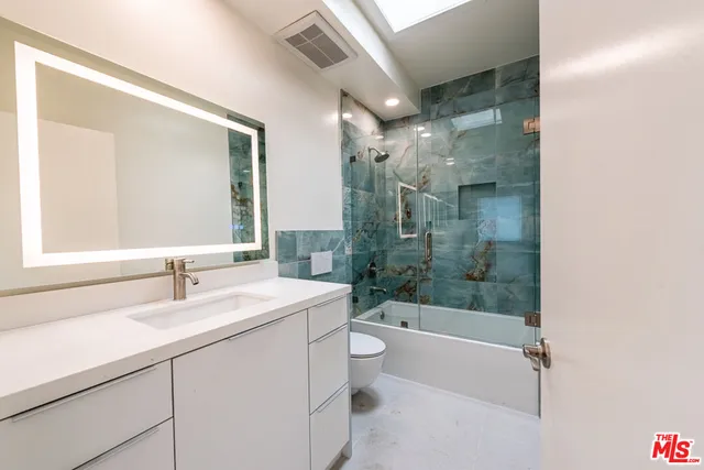 $7,340,000 | 7273 Birdview Avenue, Malibu, CA 90265