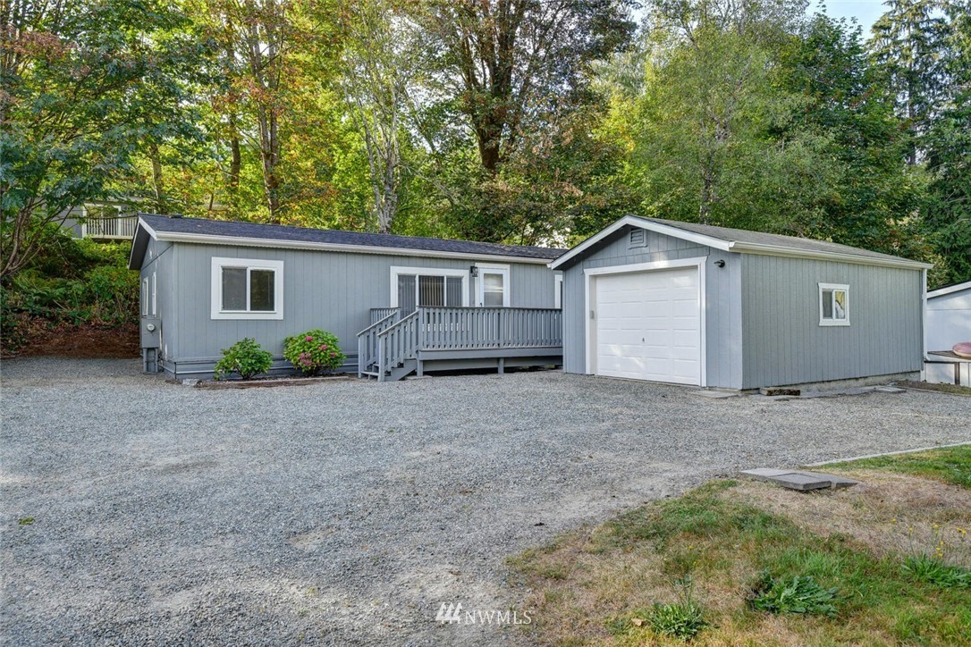 475 Alger Cain Lake Road Sedro-Woolley, WA 98284 - Photo 1 of 23 Gallery Image 1