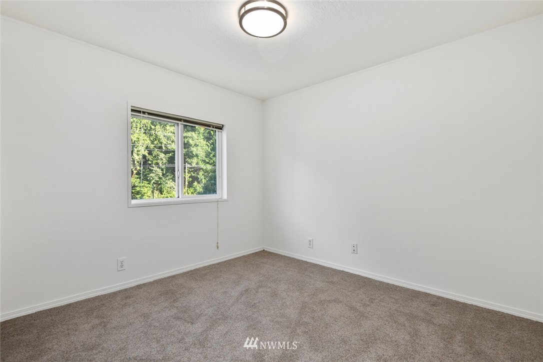 475 Alger Cain Lake Road Sedro-Woolley, WA 98284 - Photo 16 of 23 Gallery Image 16