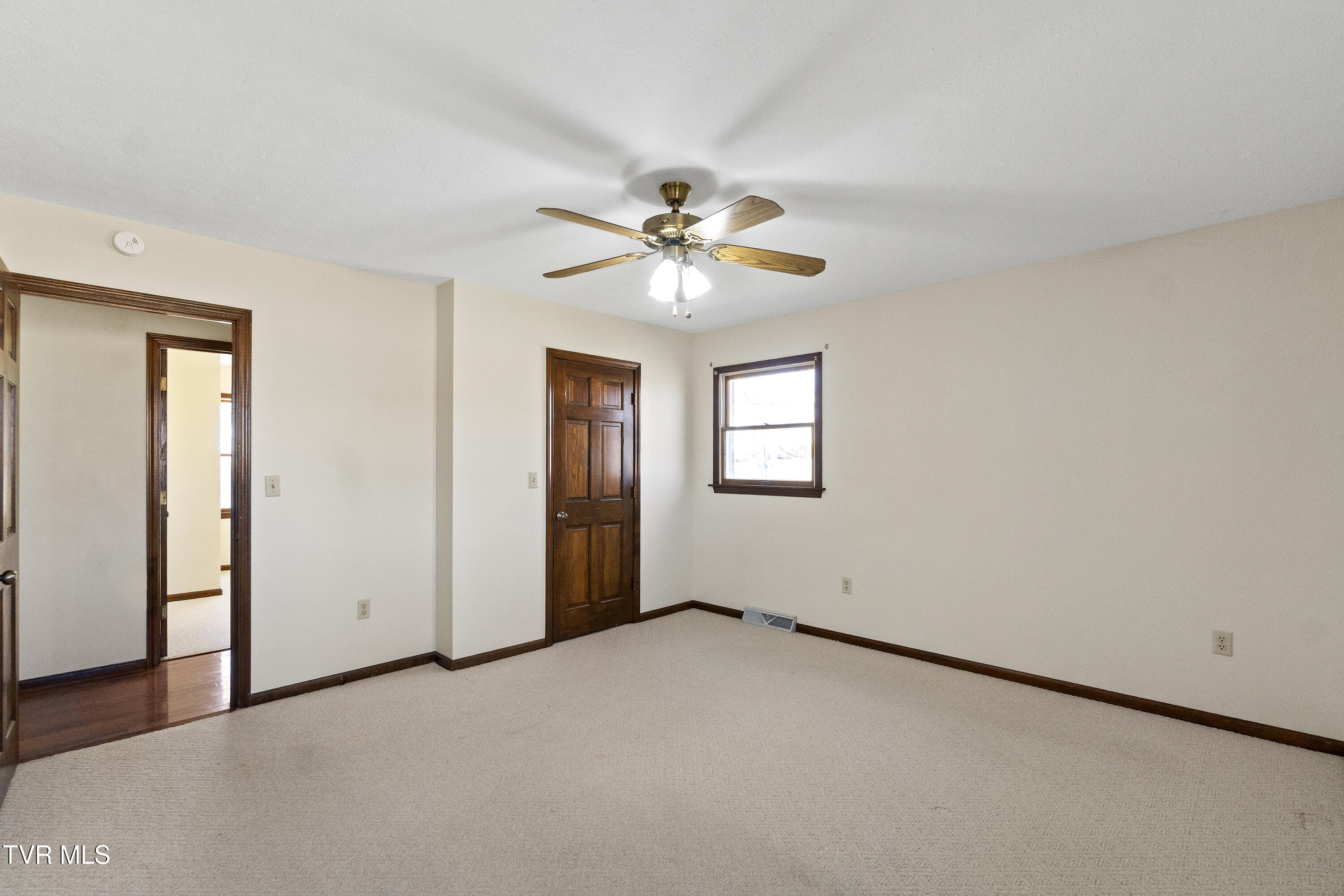 308 Norton Road Greeneville, TN 37745 - Photo 37 of 47 DSC08444