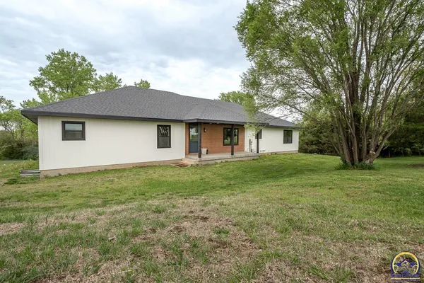 $665,000 | 13130 K-4 Hwy Valley Falls, Valley Falls, KS 66088