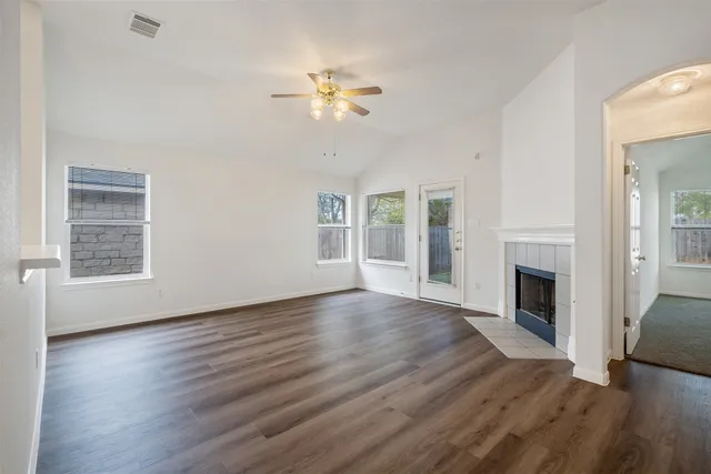 $1,875 | 211 Chandler Crossing Trail, Round Rock, TX 78665