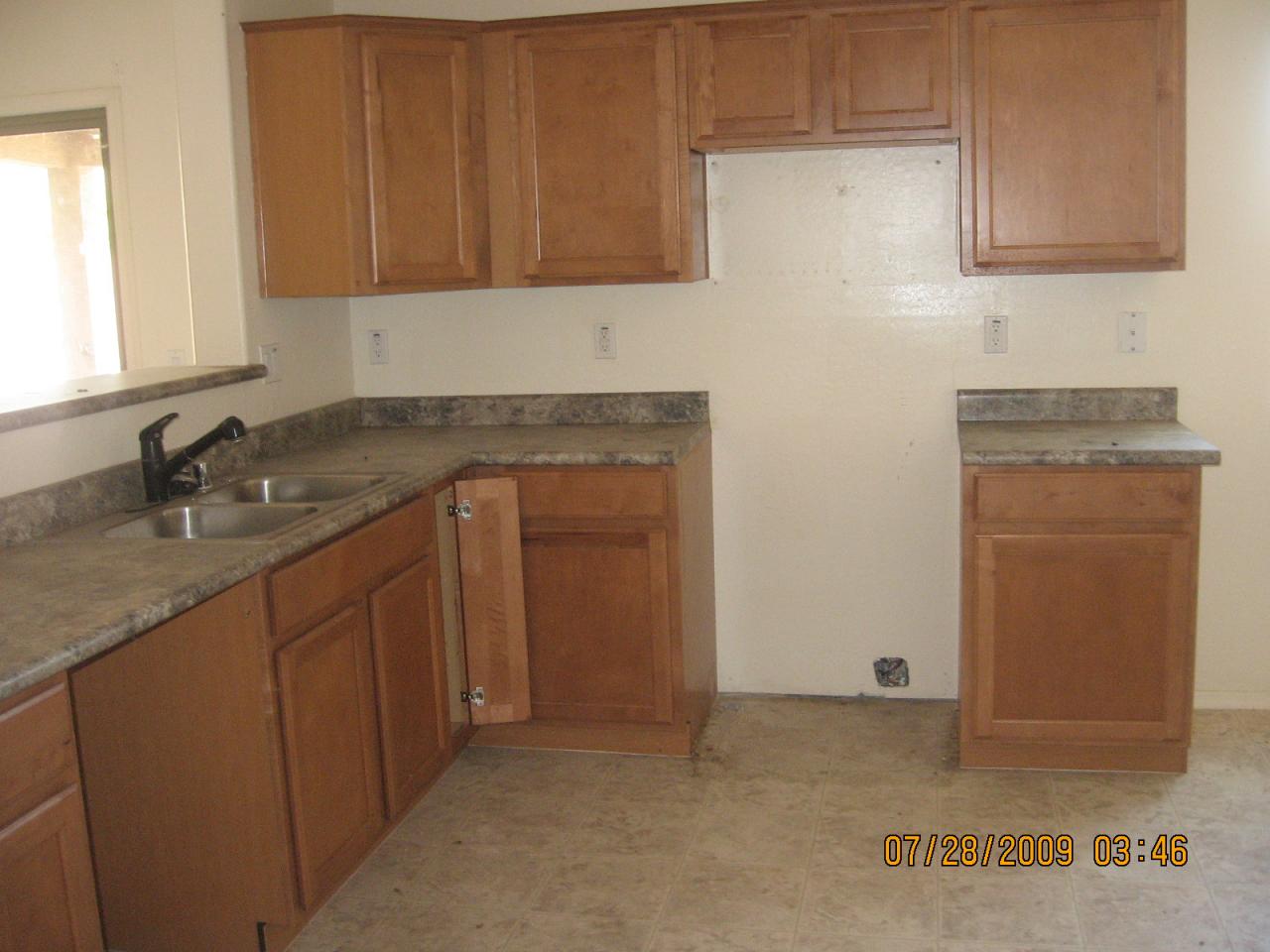 8437 West Riley Road Tolleson, AZ 85353 - Photo 3 of 4 kitchen