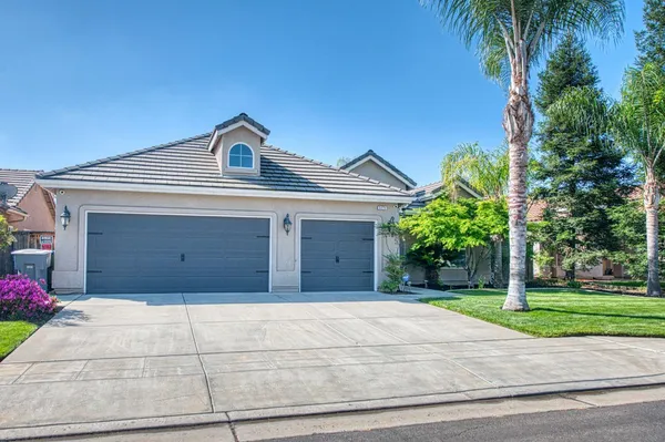 $540,000 | 3274 Keats Avenue, Clovis, CA 93619
