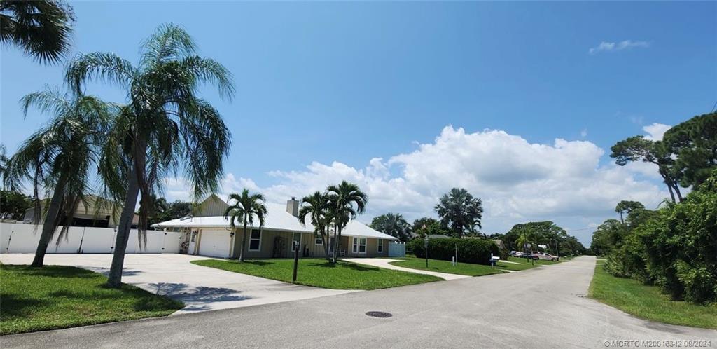 4898 Southeast Major Way Stuart, FL 34997 - Photo 21 of 28 Gallery Image 21