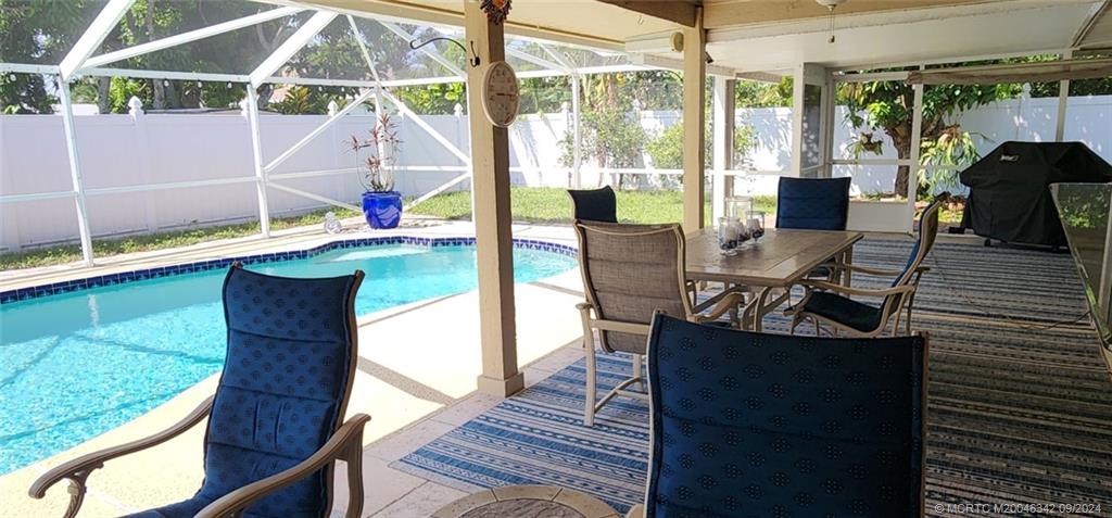 4898 Southeast Major Way Stuart, FL 34997 - Photo 4 of 28 Gallery Image 4