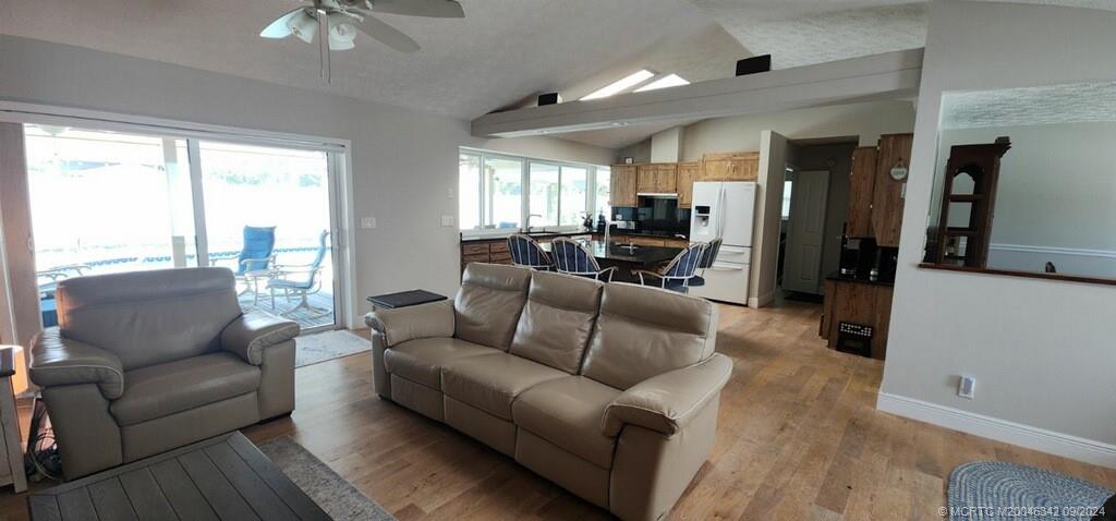 4898 Southeast Major Way Stuart, FL 34997 - Photo 7 of 28 Gallery Image 7