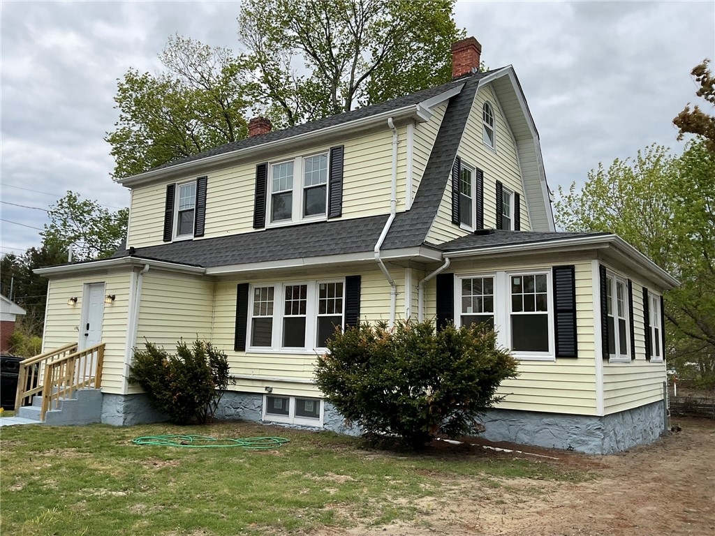 4196 Post Road Warwick, RI 02818 - Photo 3 of 39