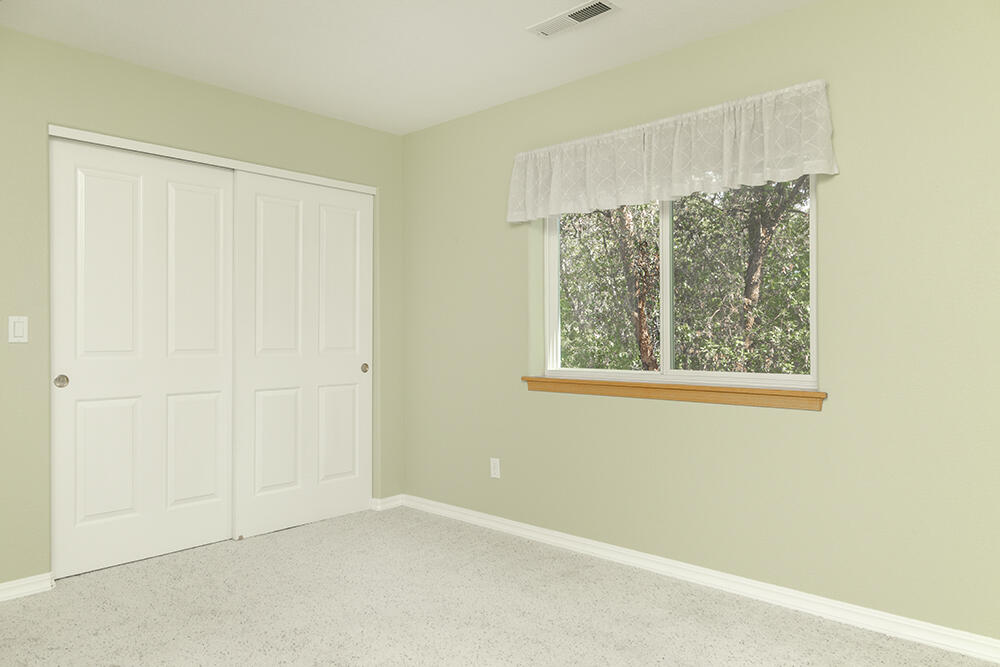 178 Incline Drive Grants Pass, OR 97527 - Photo 22 of 49 22