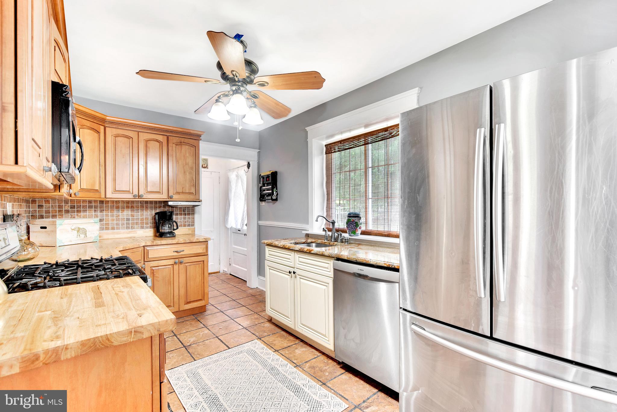 8245 Brookside Road Elkins Park, PA 19027 - Photo 15 of 32 Kitchen