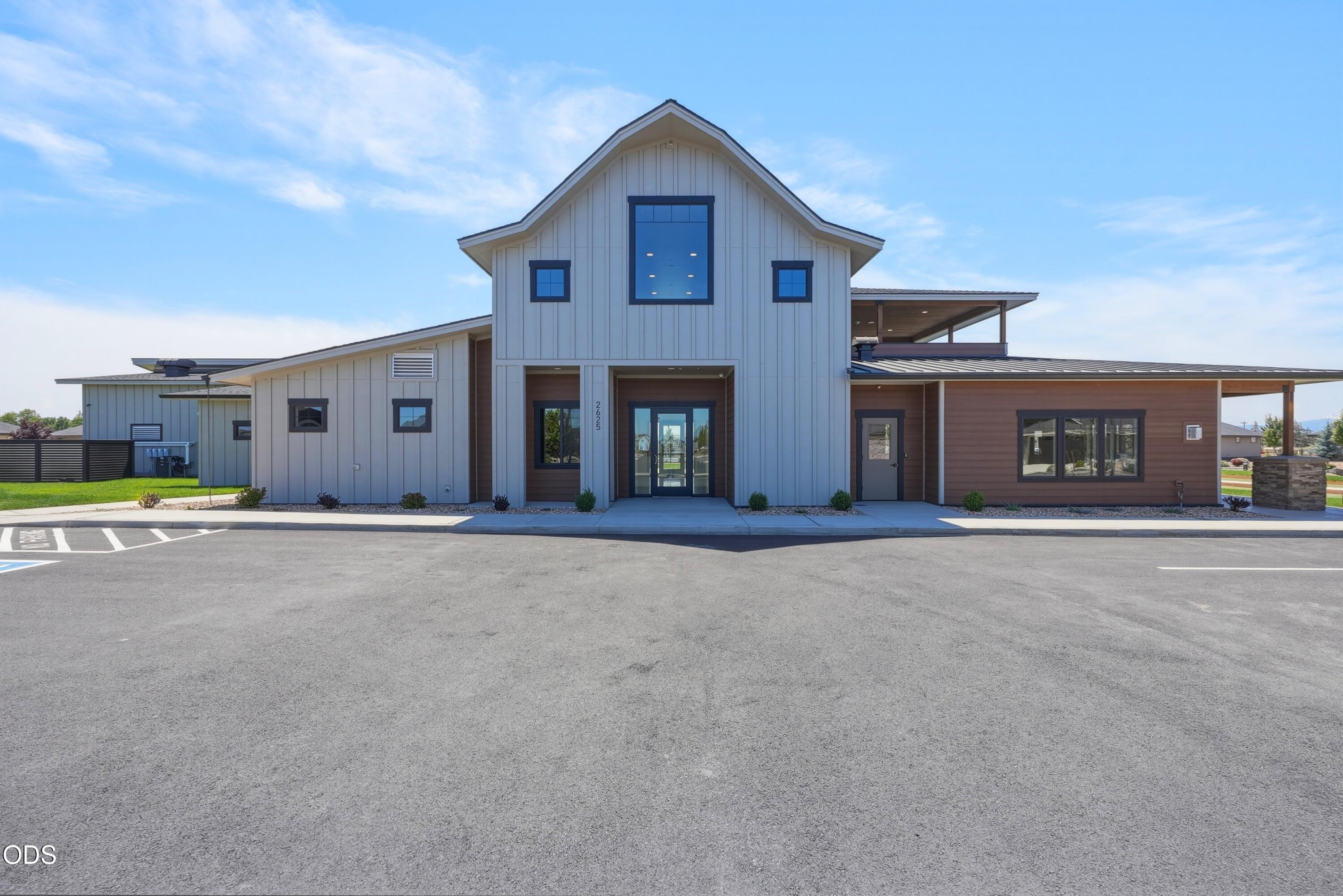 2517 Northwest 23rd Loop Redmond, OR 97756 - Photo 22 of 36