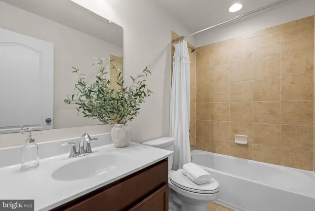 $544,000 | 8012 Alchemy Way, Elkridge, MD 21075