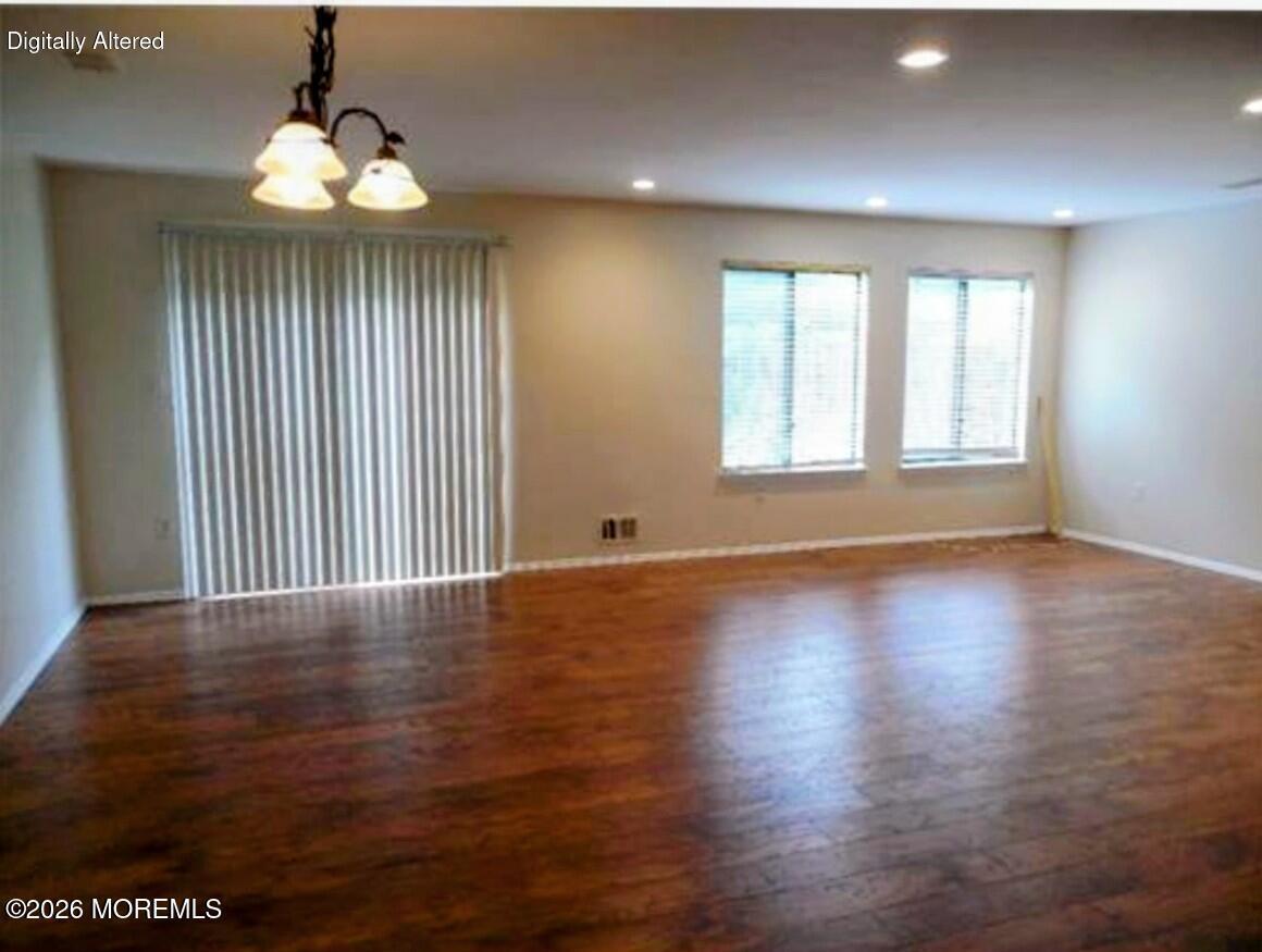 5 Coventry Court, Unit 5 Matawan, NJ 07747 - Photo 5 of 14 IMG_2327