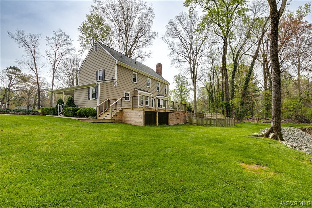 3300 East Weyburn Road Richmond, VA 23235 - Photo 9 of 46 a front view of house with yard and green space