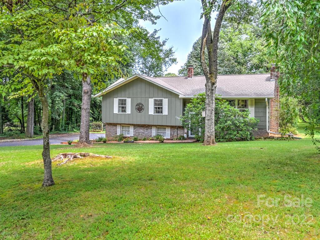 129 Foxhall Road Mills River, NC 28759 - Photo 2 of 41 Gallery Image 2