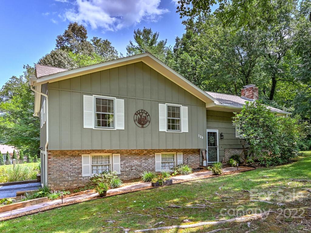 129 Foxhall Road Mills River, NC 28759 - Photo 3 of 41 Gallery Image 3