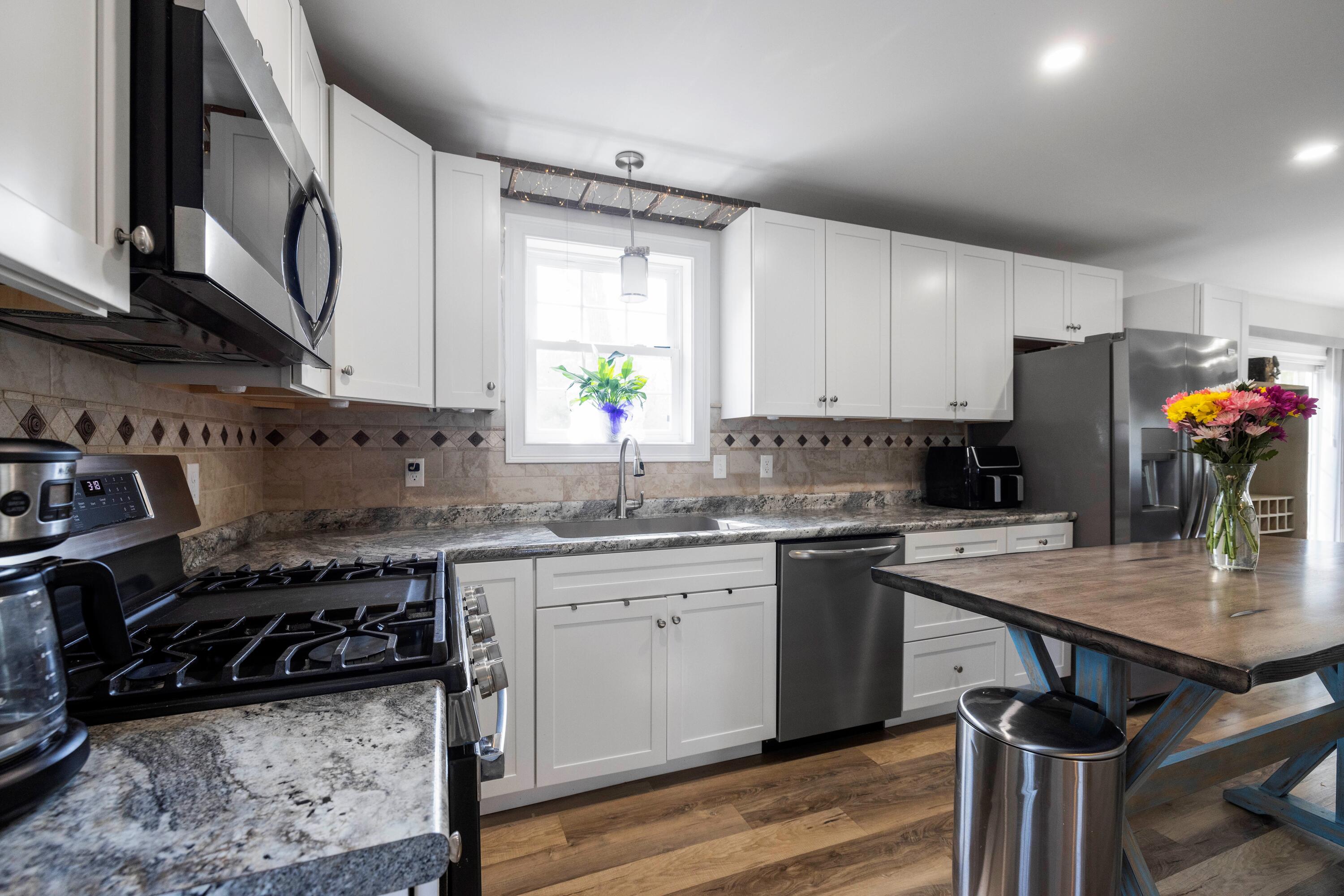 14 Mavis Road Limington, ME 04049 - Photo 5 of 34 3G0A9986