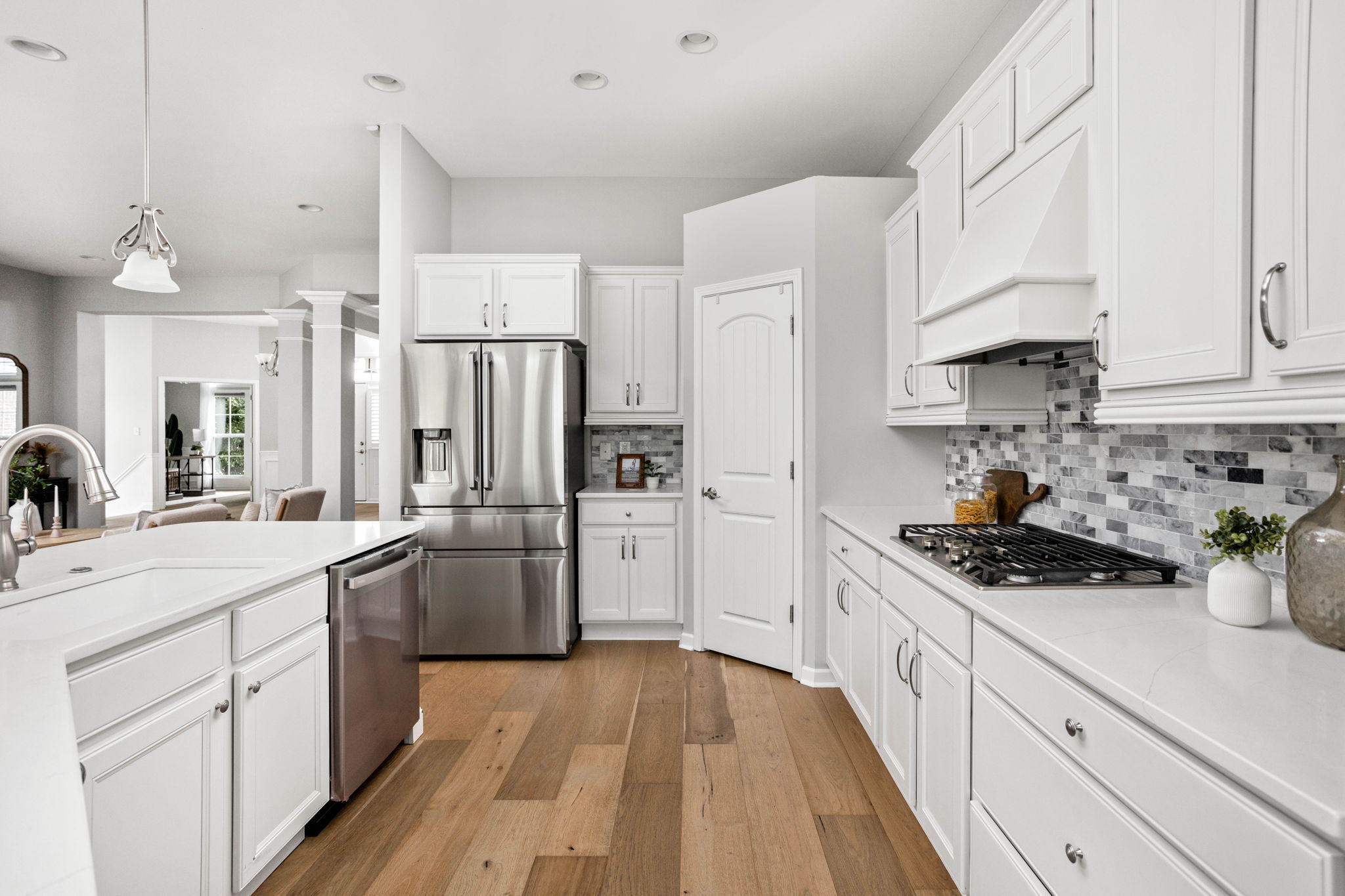 3874 Pelham Road Carmel, IN 46074 - Photo 13 of 33 Gallery Image 13