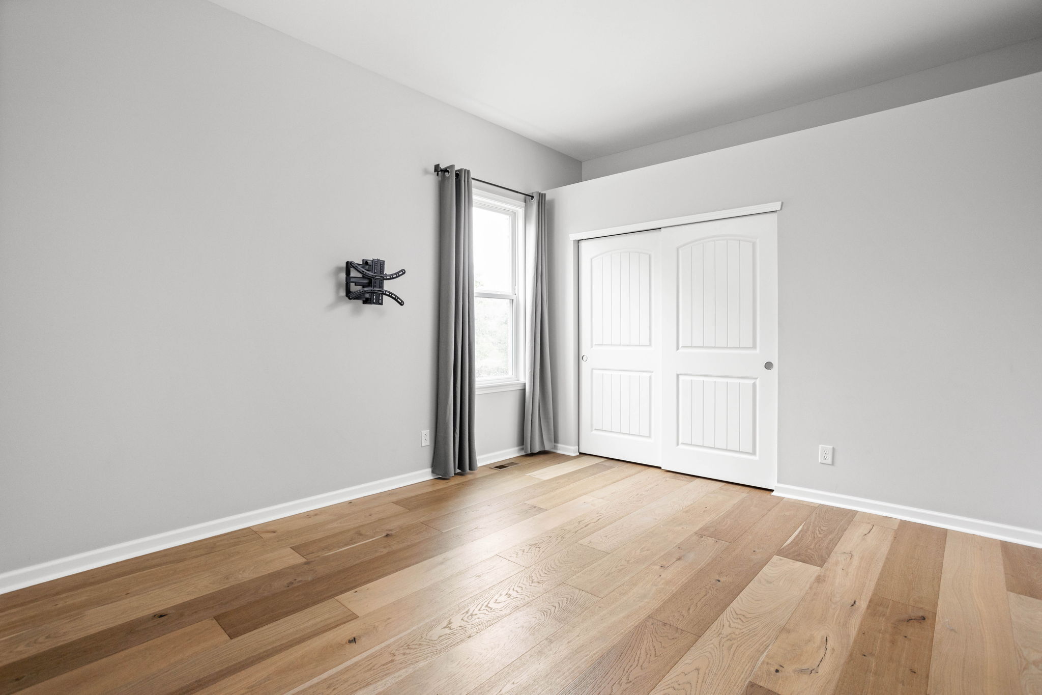 3874 Pelham Road Carmel, IN 46074 - Photo 17 of 33 Gallery Image 17