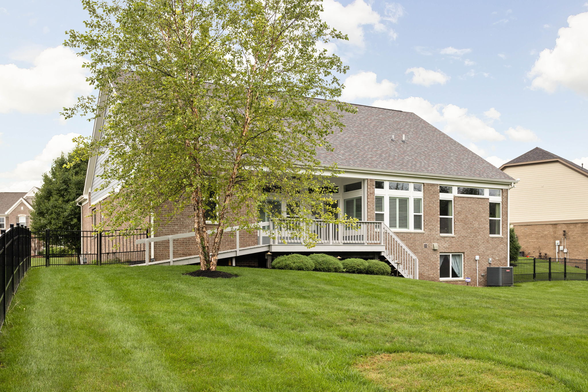 3874 Pelham Road Carmel, IN 46074 - Photo 29 of 33 Gallery Image 29