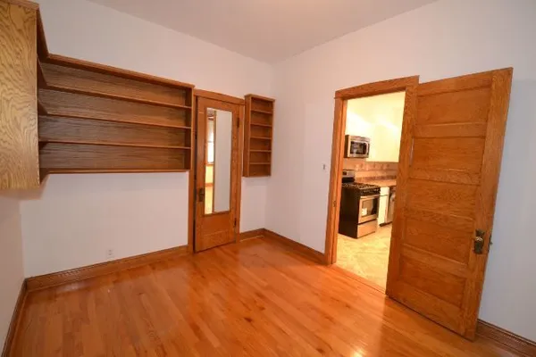 $4,200 | 4118 North Ashland Avenue, Unit 1, Chicago, IL 60613