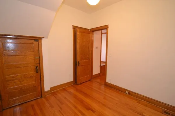 $4,200 | 4118 North Ashland Avenue, Unit 1, Chicago, IL 60613