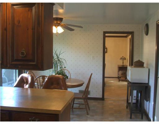 8265 Thompson Run Road Pittsburgh, PA 15237 - Photo 5 of 16 Kitchen.