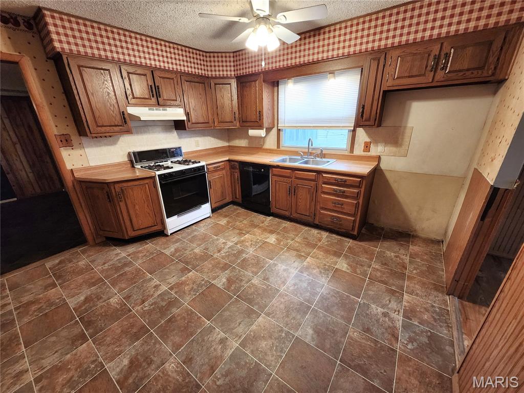 3119 Rodger Avenue Granite City, IL 62040 - Photo 17 of 34