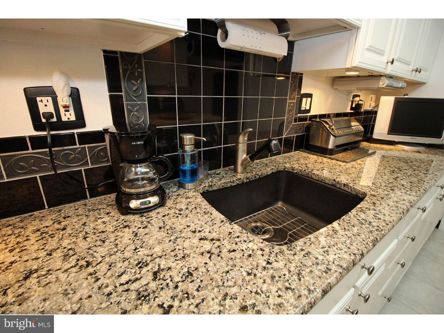 274 Convent Road, Unit A Monroe Township, NJ 08831 - Photo 11 of 23