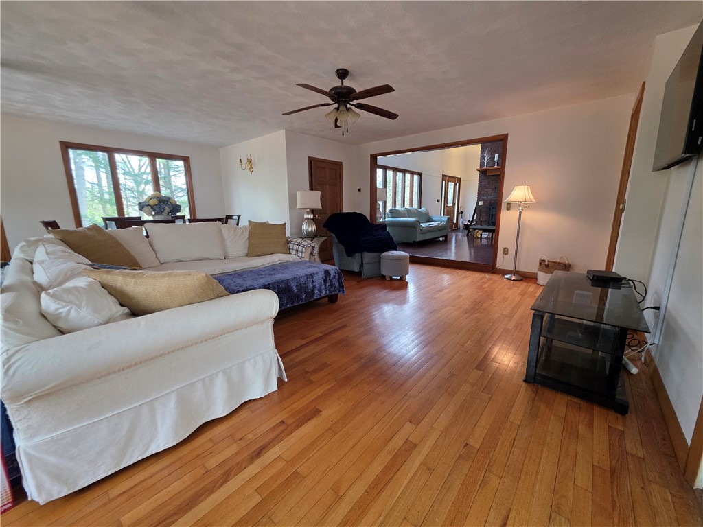 859 Black Plain Road North Smithfield, RI 02896 - Photo 12 of 46