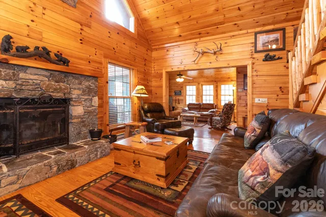 $535,000 | 71 Honeymoon Lane, Maggie Valley, NC 28751