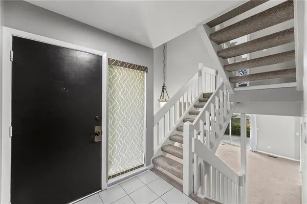 $279,950 | 8058 Colony Lane, Lenexa, KS 66215