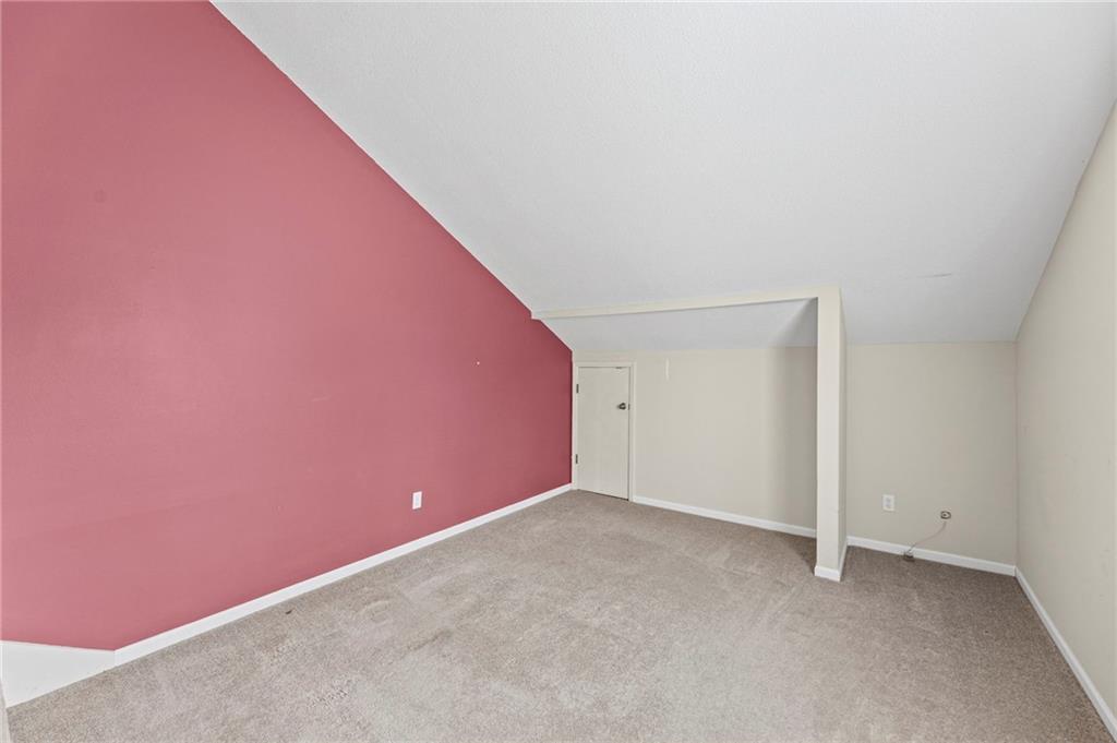 8058 Colony Lane Lenexa, KS 66215 - Photo 24 of 34