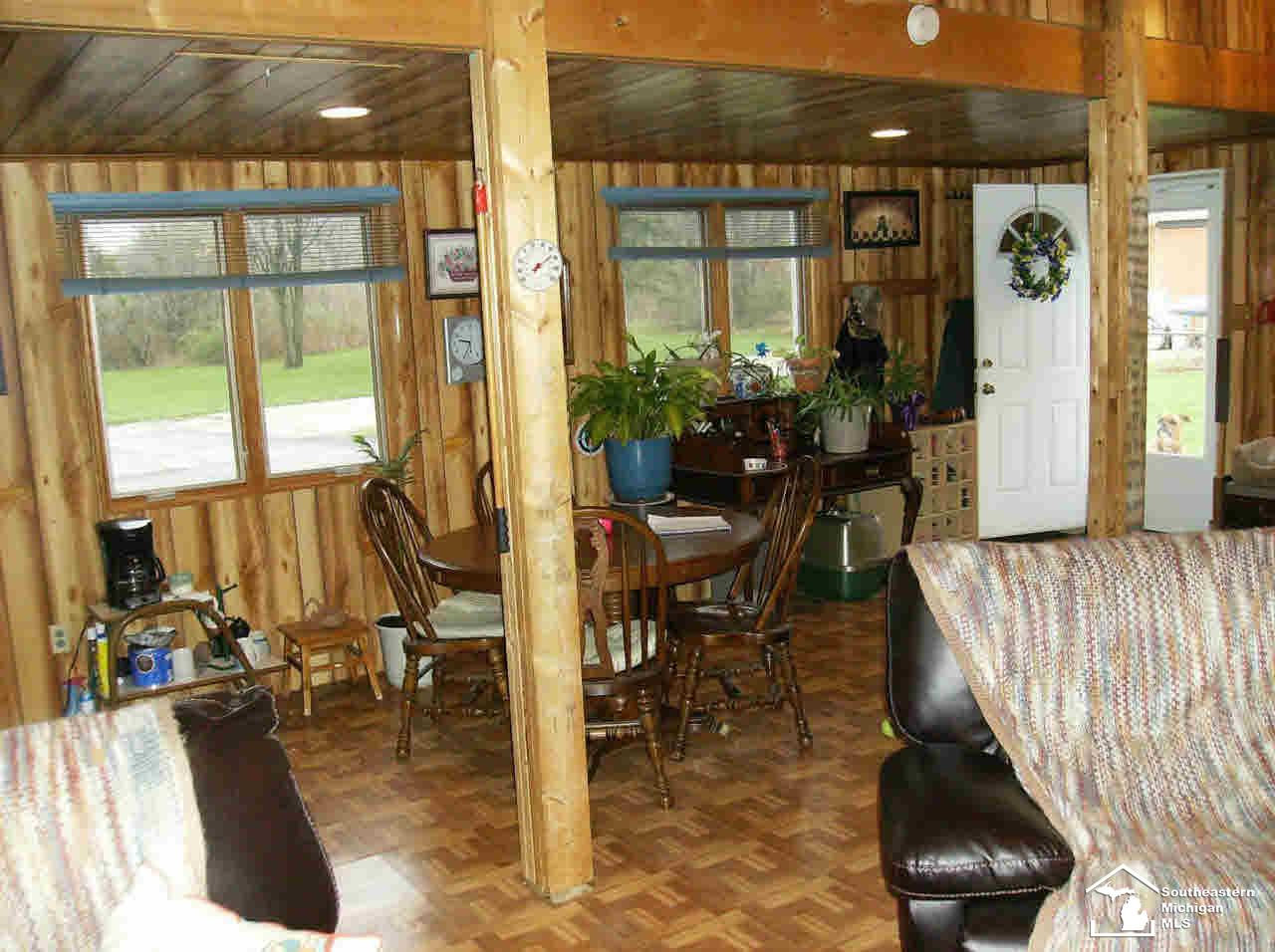 12994 Calhoun Road Milan, MI 48160 - Photo 9 of 25