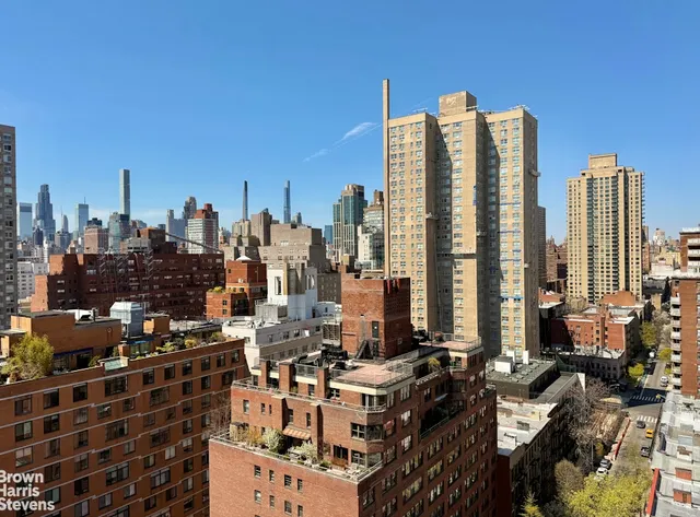 $9,995,000 | 40 East End Avenue, Unit PH16 | Upper East Side