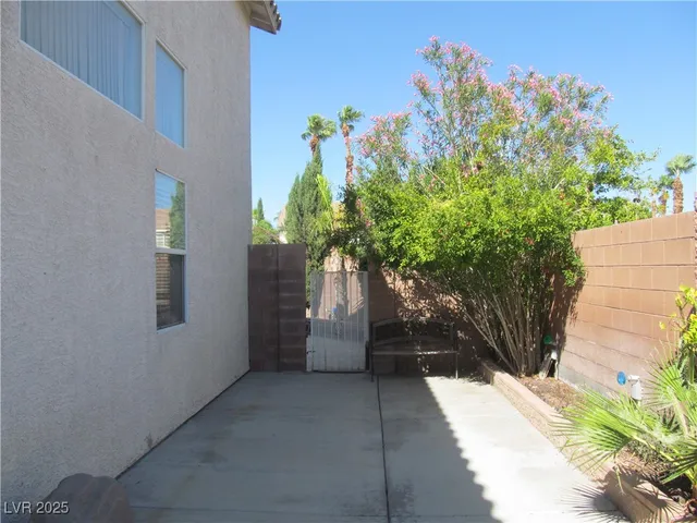 $2,329 | 9600 Rainfall Avenue, Las Vegas, NV 89147